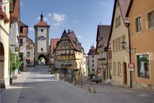 Rothenburg ob der Tauber, Sieberstor(links) und Koboltor (rechts)